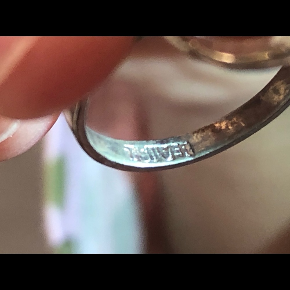 Silver ring - Picture 10 of 14